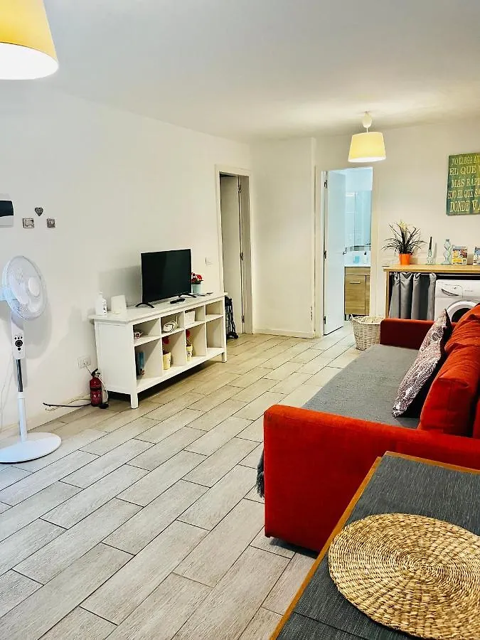 Cozy Apartment In Centric Area At Caleta De Fuste With Air Conditioner